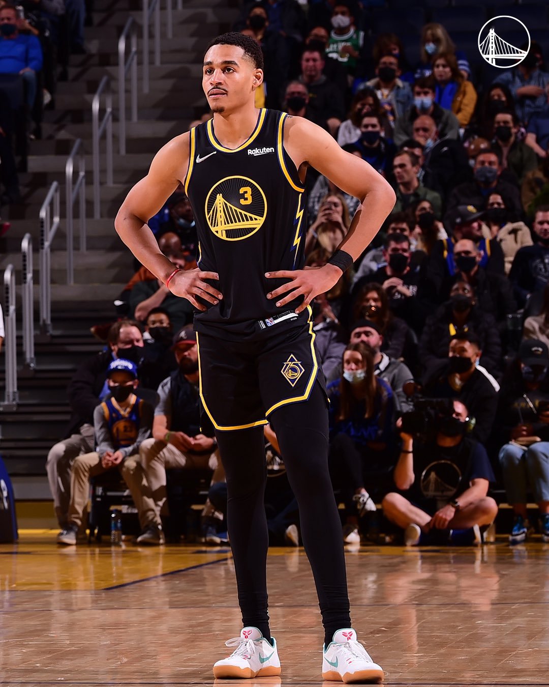 易拉宝海报设计_展会易拉宝制作公司