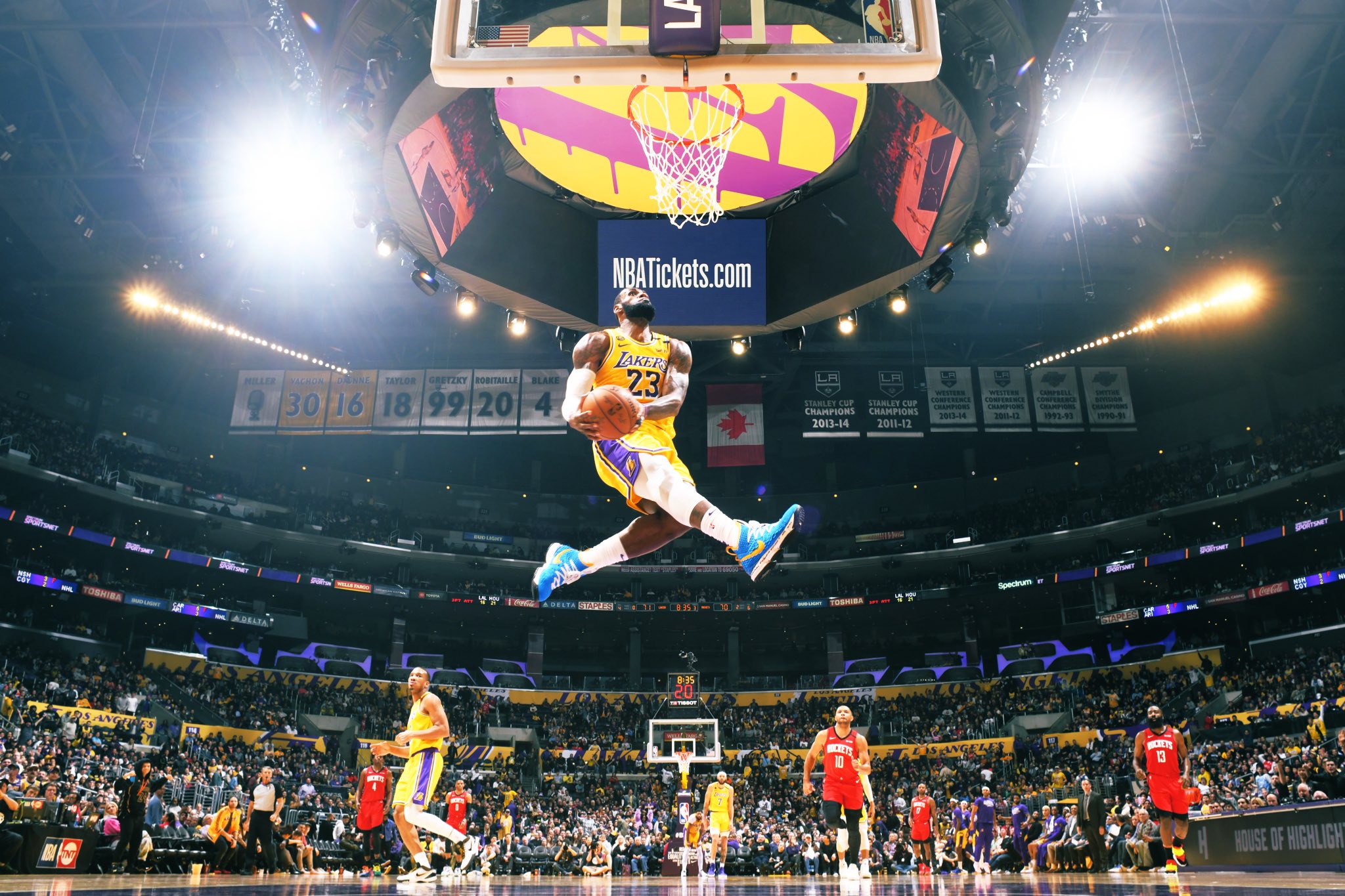 展会参展海报设计_企业展会海报设计制作