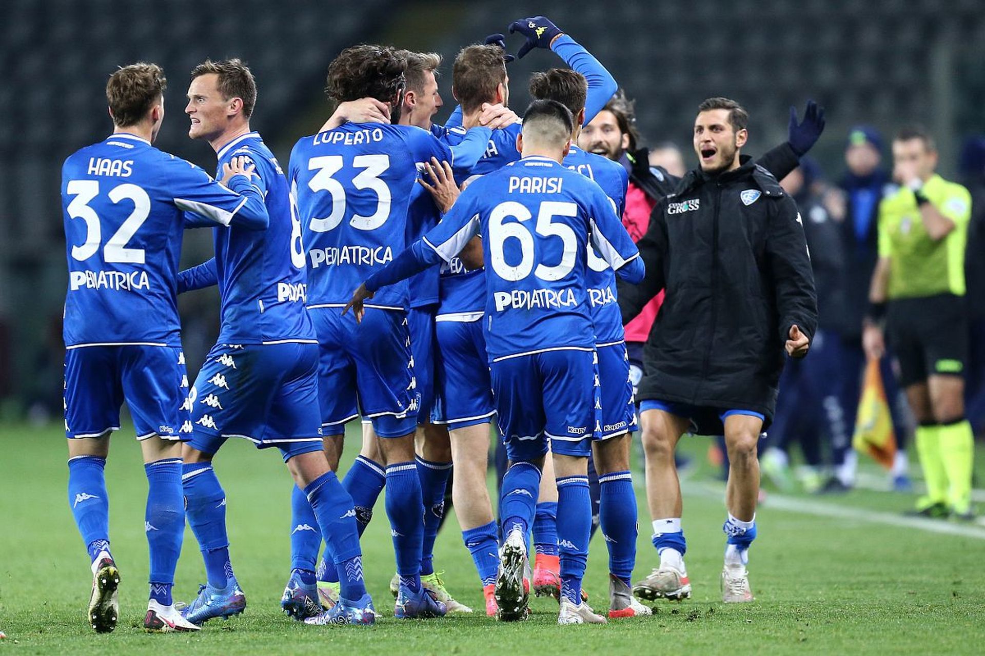 招聘海报设计欣赏